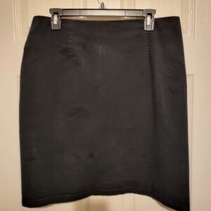 Briggs New York Plus size black stretch skirt